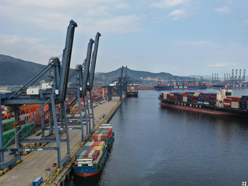 深圳港大鏟灣港區駁船碼頭